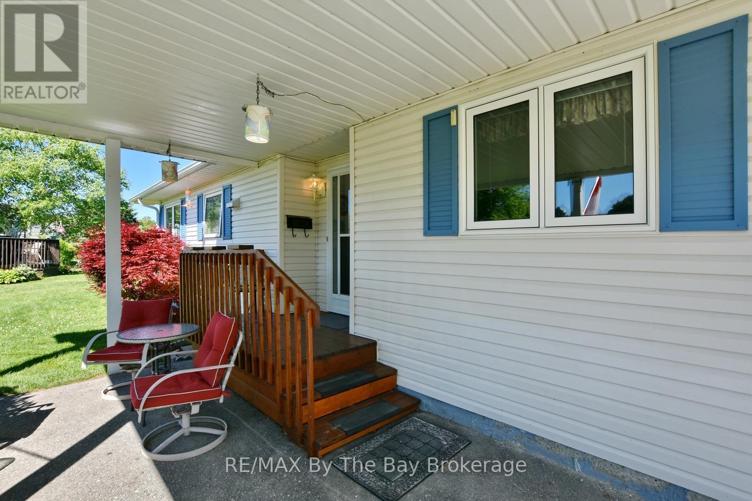 12 INDIANA AVENUE - 6
