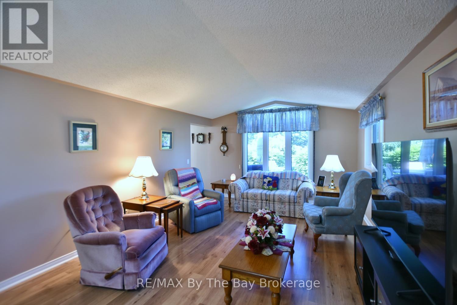 12 INDIANA AVENUE - 15