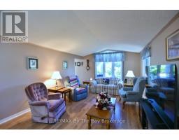 12 Indiana Avenue, Wasaga Beach, ON L9Z3A8 Photo 15
