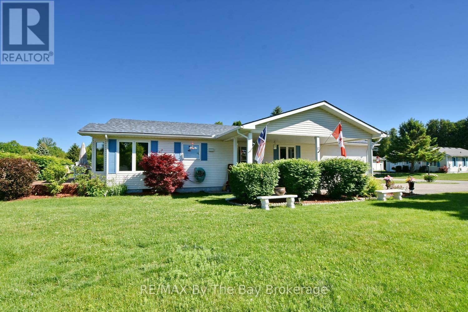 12 INDIANA AVENUE - 31