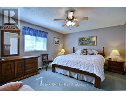 12 Indiana Avenue, Wasaga Beach, ON L9Z3A8 Photo 18