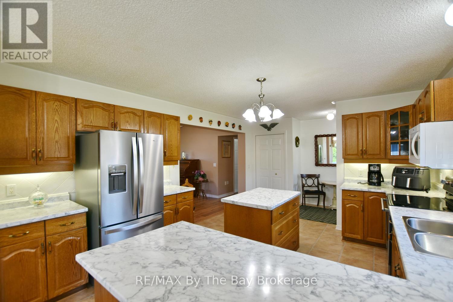 12 INDIANA AVENUE - 12