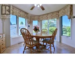 12 Indiana Avenue, Wasaga Beach, ON L9Z3A8 Photo 13