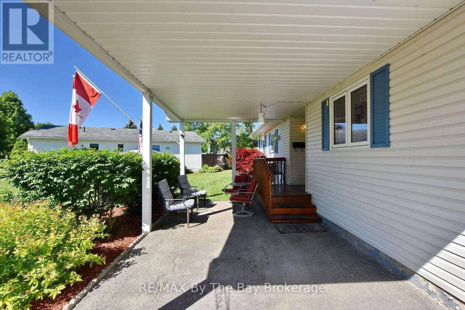12 INDIANA AVENUE - 33