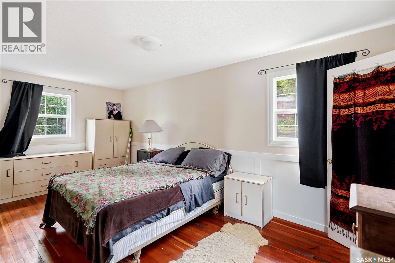 6 Kinsley ROAD - 11