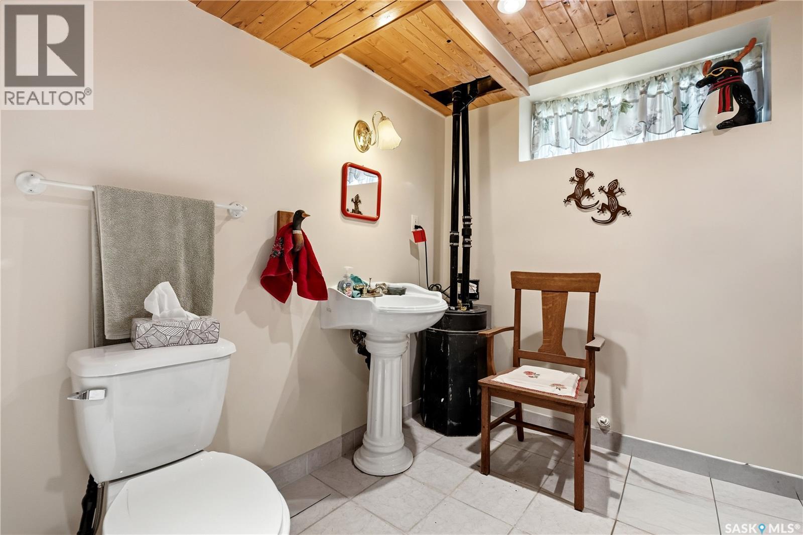 6 Kinsley ROAD - 18