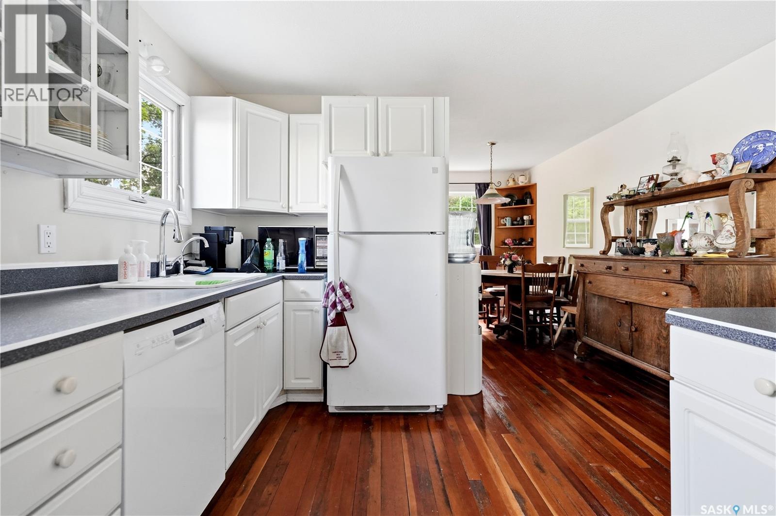 6 Kinsley ROAD - 8