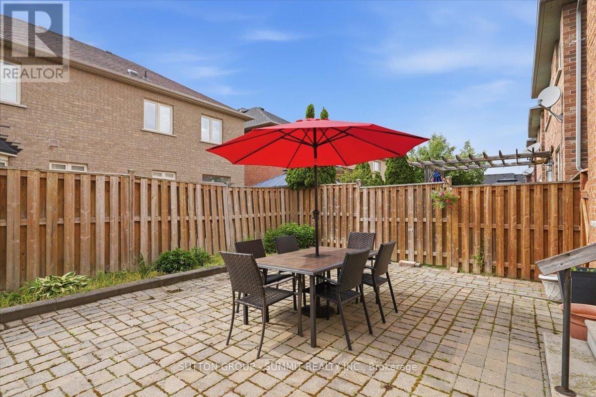 42 DYLAN STREET - 30