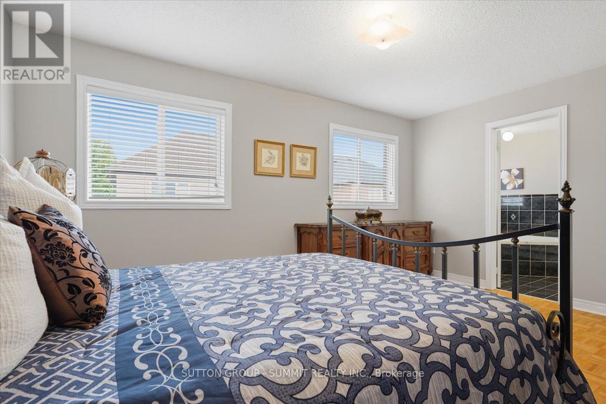 42 DYLAN STREET - 19