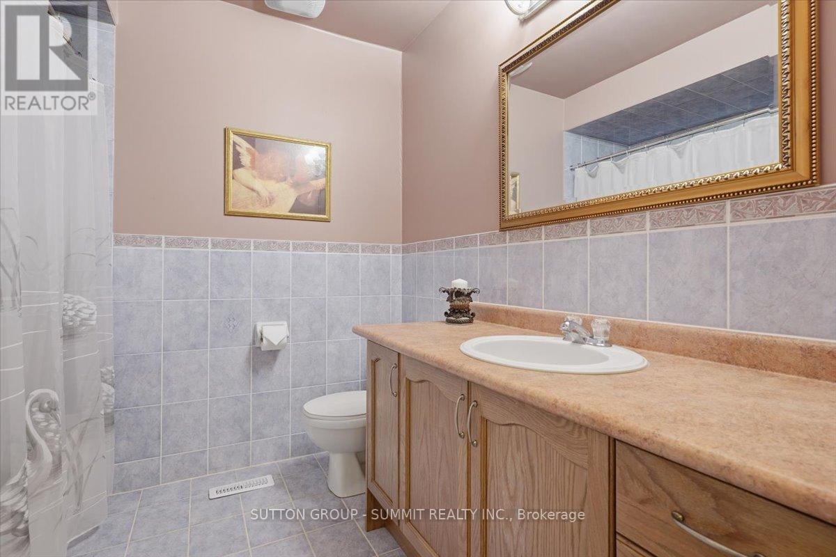 42 DYLAN STREET - 25