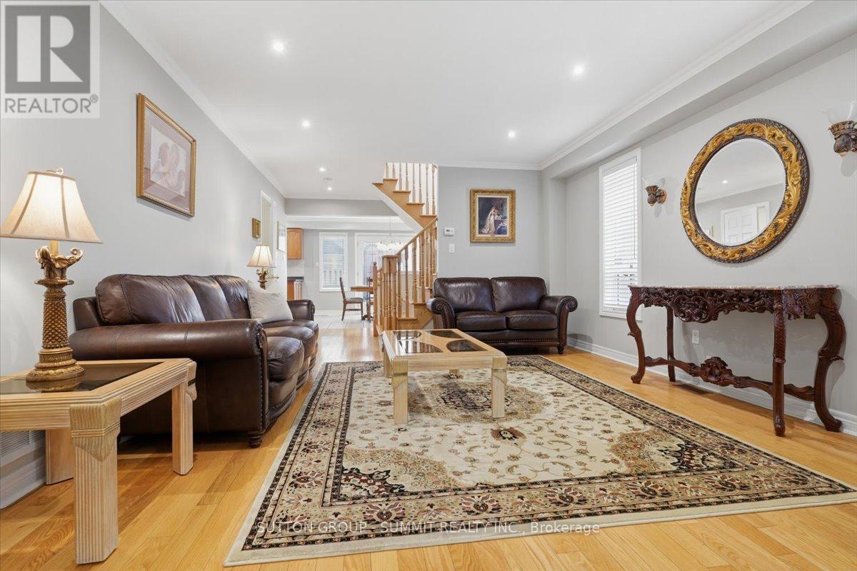 42 DYLAN STREET - 6