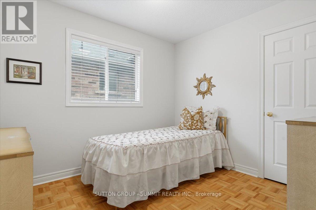 42 DYLAN STREET - 22