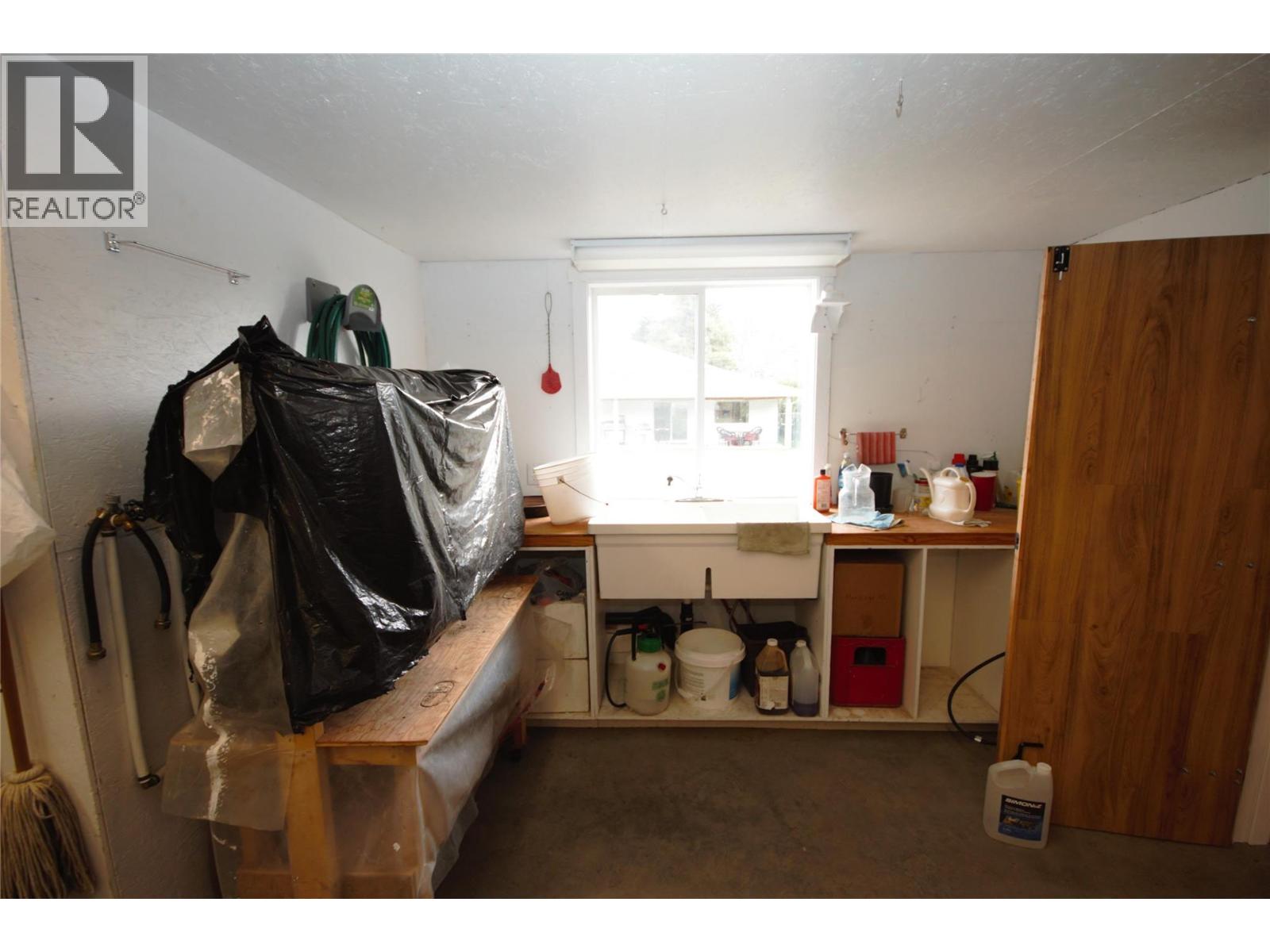 5226 HAYNES Road - 60