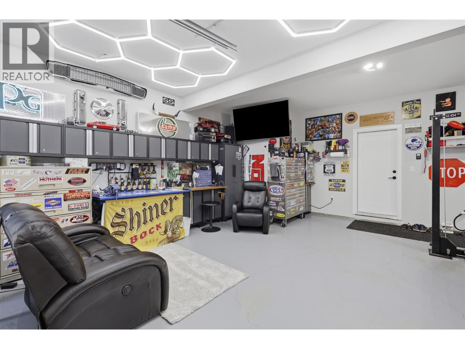 2137 LUPIN Court - 27