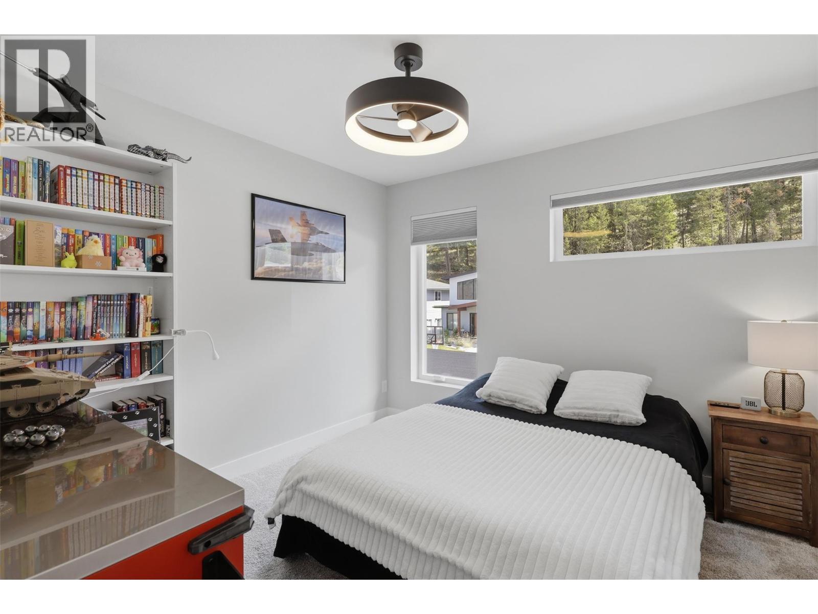 2137 LUPIN Court - Image 34