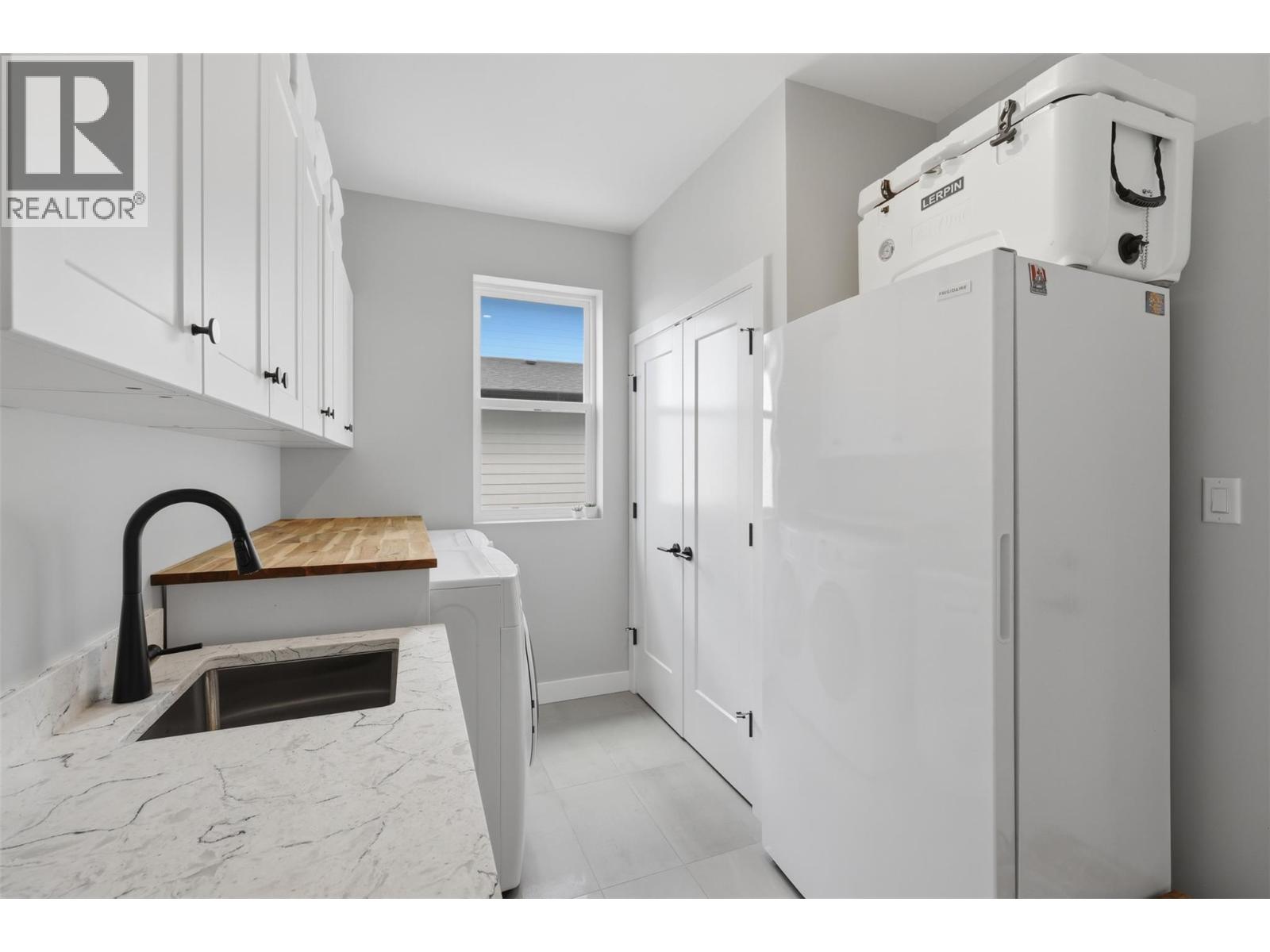 2137 LUPIN Court - 25