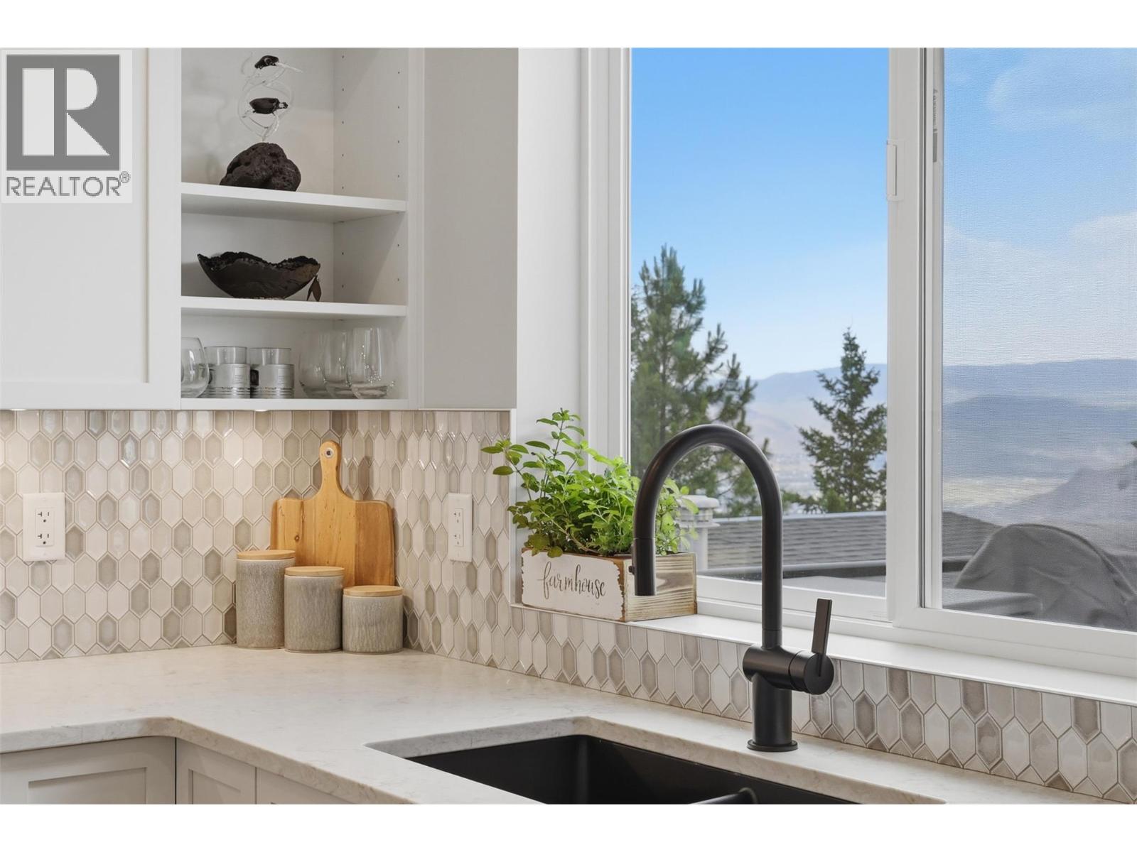 2137 LUPIN Court - 10