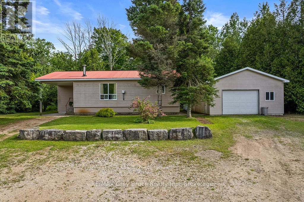 335 PIKE BAY ROAD - 1