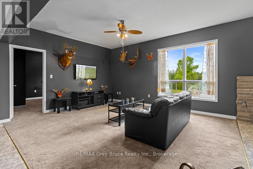 335 PIKE BAY ROAD - 11