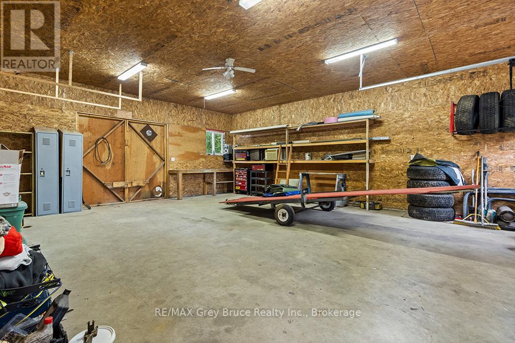 335 PIKE BAY ROAD - 33