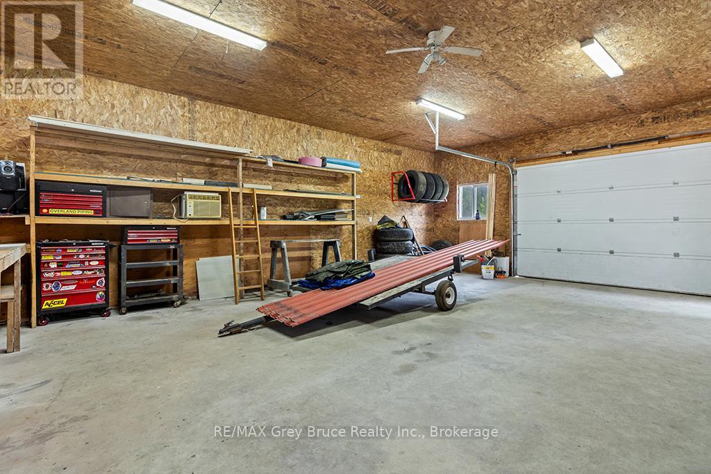 335 PIKE BAY ROAD - 34
