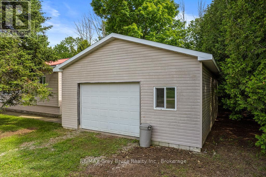 335 PIKE BAY ROAD - 32