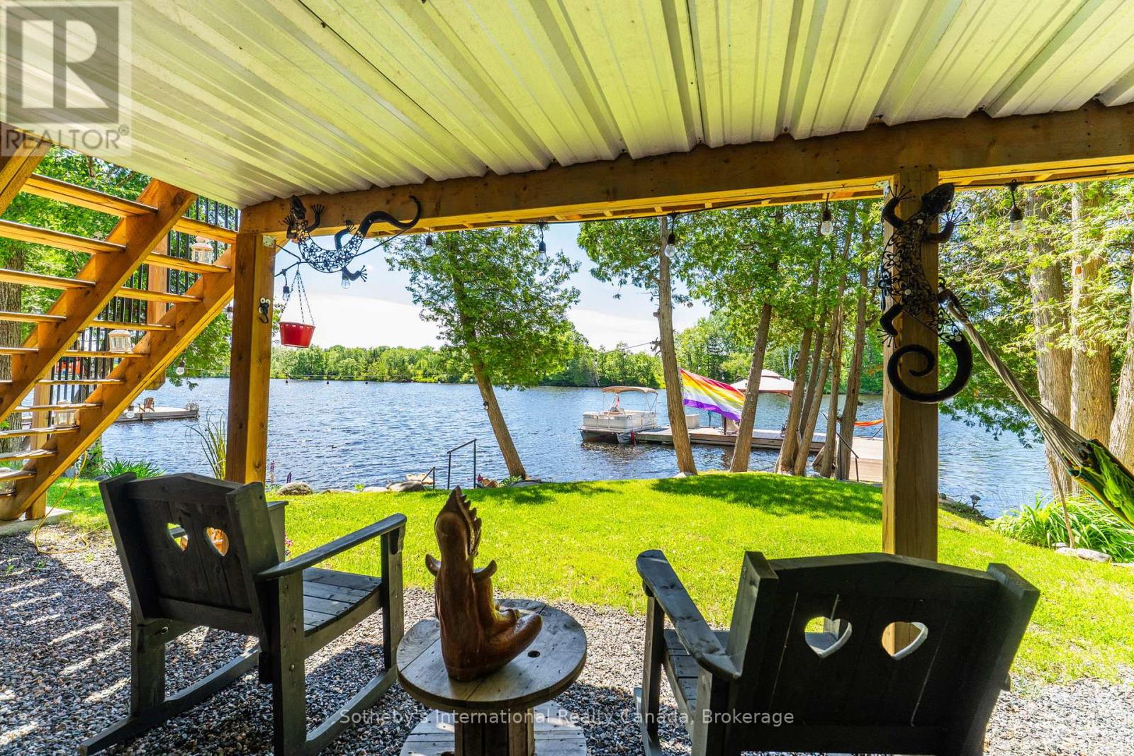 8 LAKEVIEW CRESCENT - 24