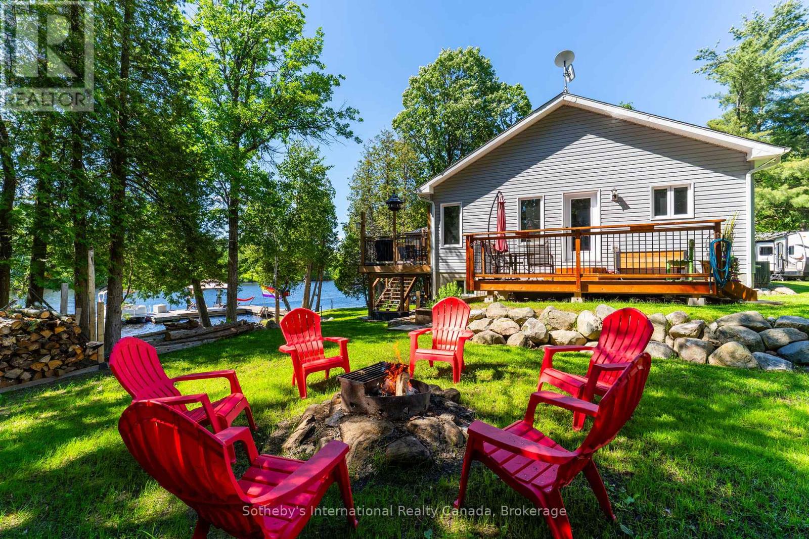 8 LAKEVIEW CRESCENT - 39