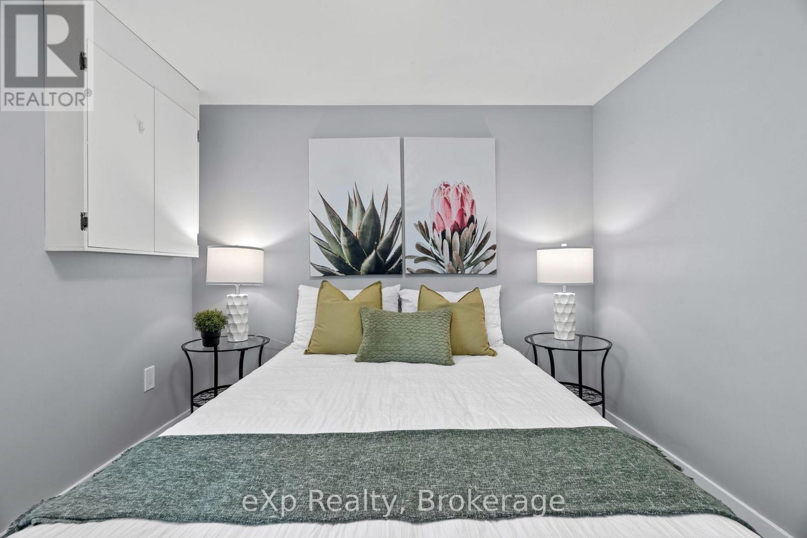 236 SYDENHAM STREET - 19