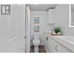 236 Sydenham Street, Strathroy Caradoc, ON N7G1V3 Photo 20