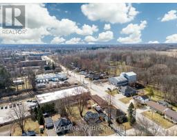 236 Sydenham Street, Strathroy Caradoc, ON N7G1V3 Photo 49