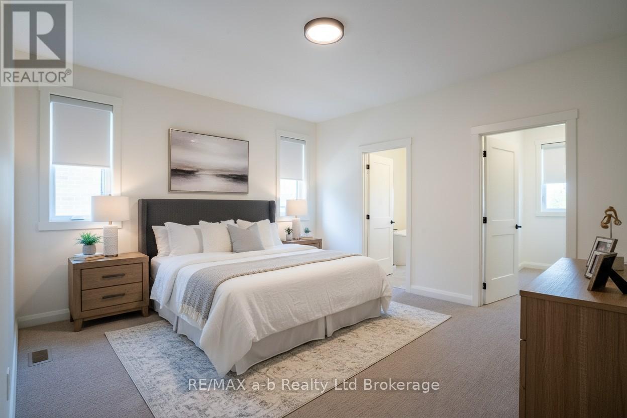 16 CORNWELL CRESCENT - 15