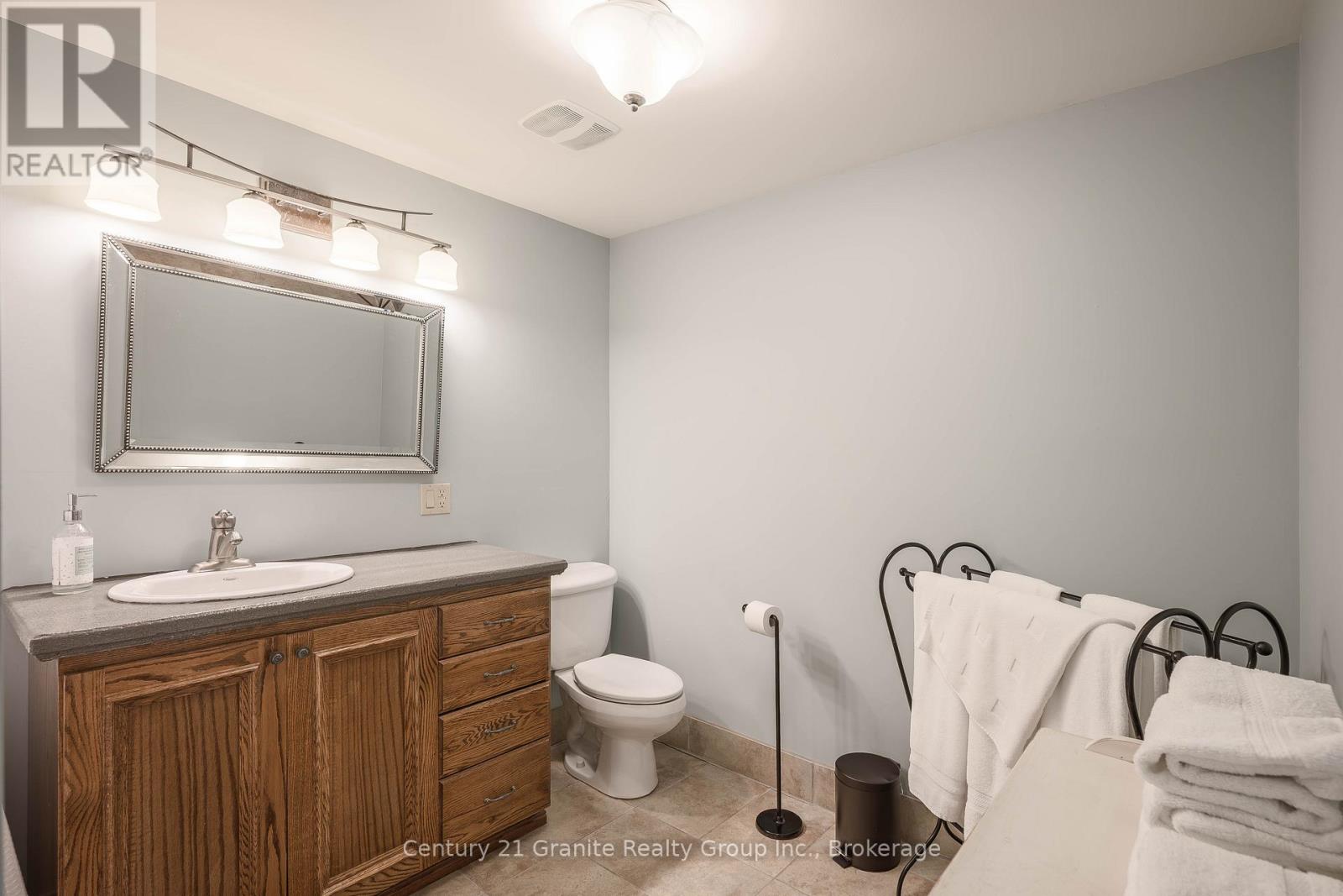 1070 SHIPLEY DRIVE - 40