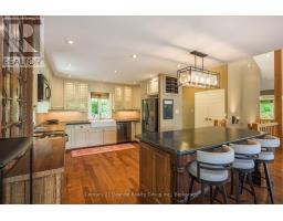1070 Shipley Drive, Minden Hills, ON K0M1S0 Photo 16