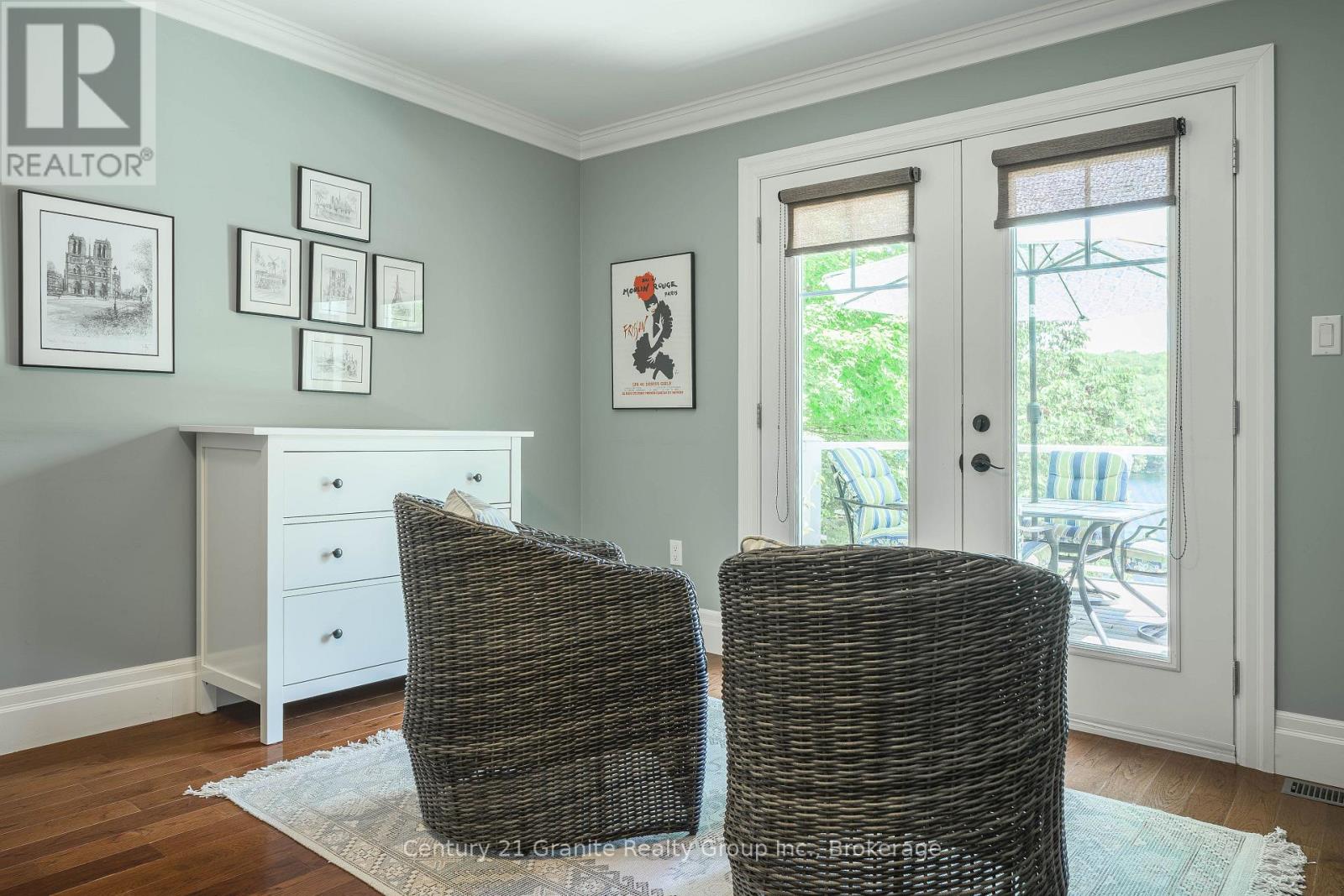 1070 SHIPLEY DRIVE - 24