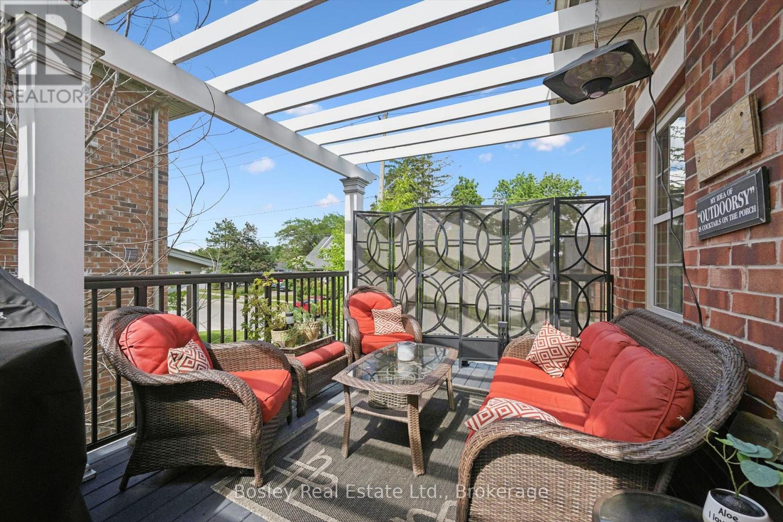 360 LOUISA STREET - Image 32