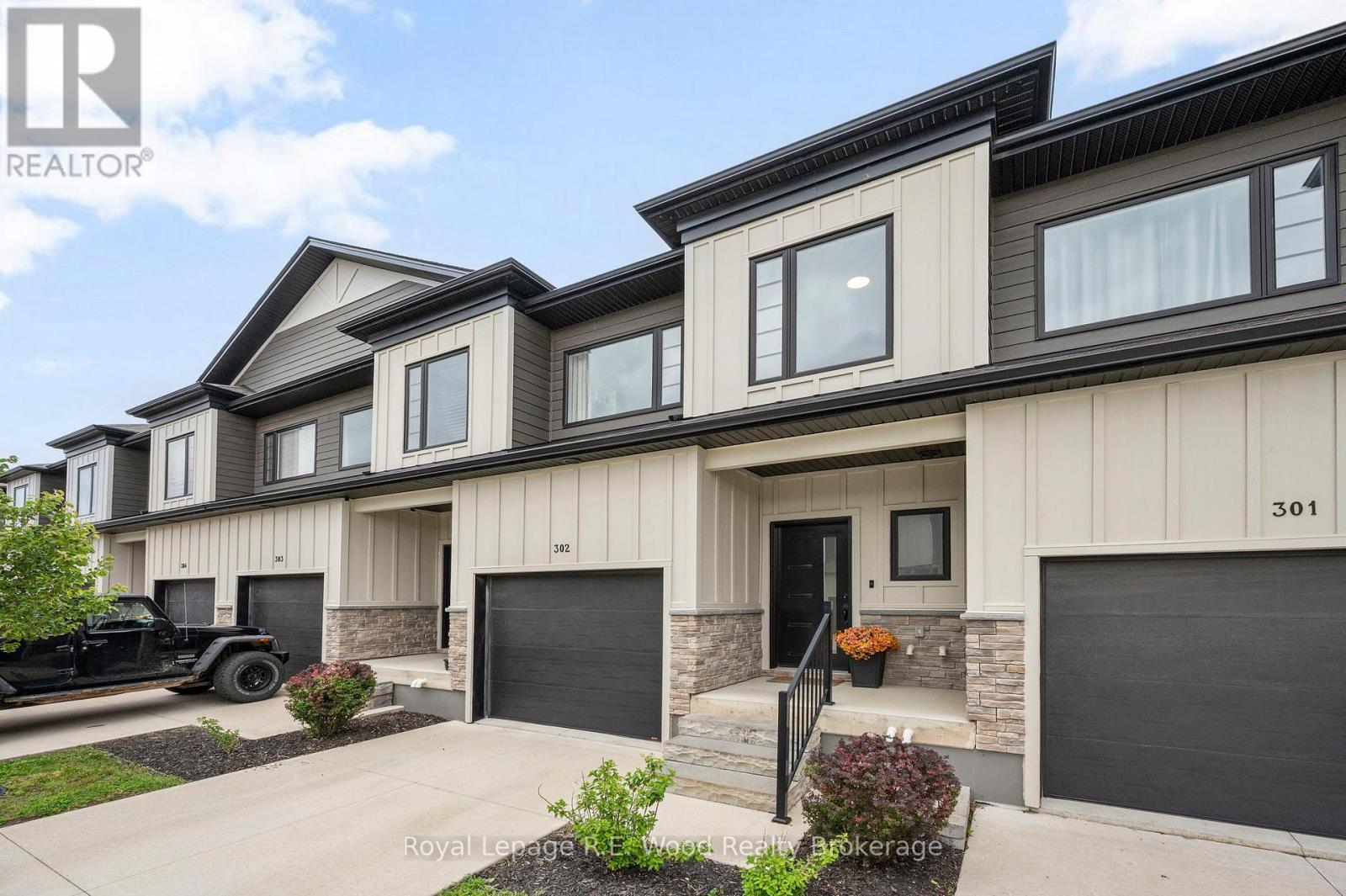 3-bedroom home for sale at 302 - 360 QUARTER TOWN LINE, Tillsonburg ON · photo 4 of 31
