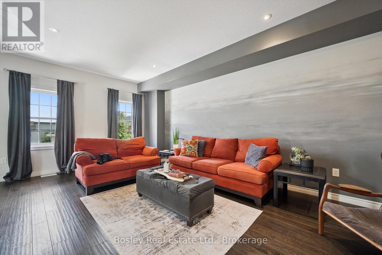 360 LOUISA STREET - Image 8