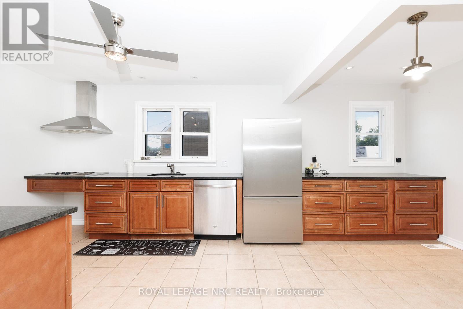 3090 DORCHESTER ROAD - 15