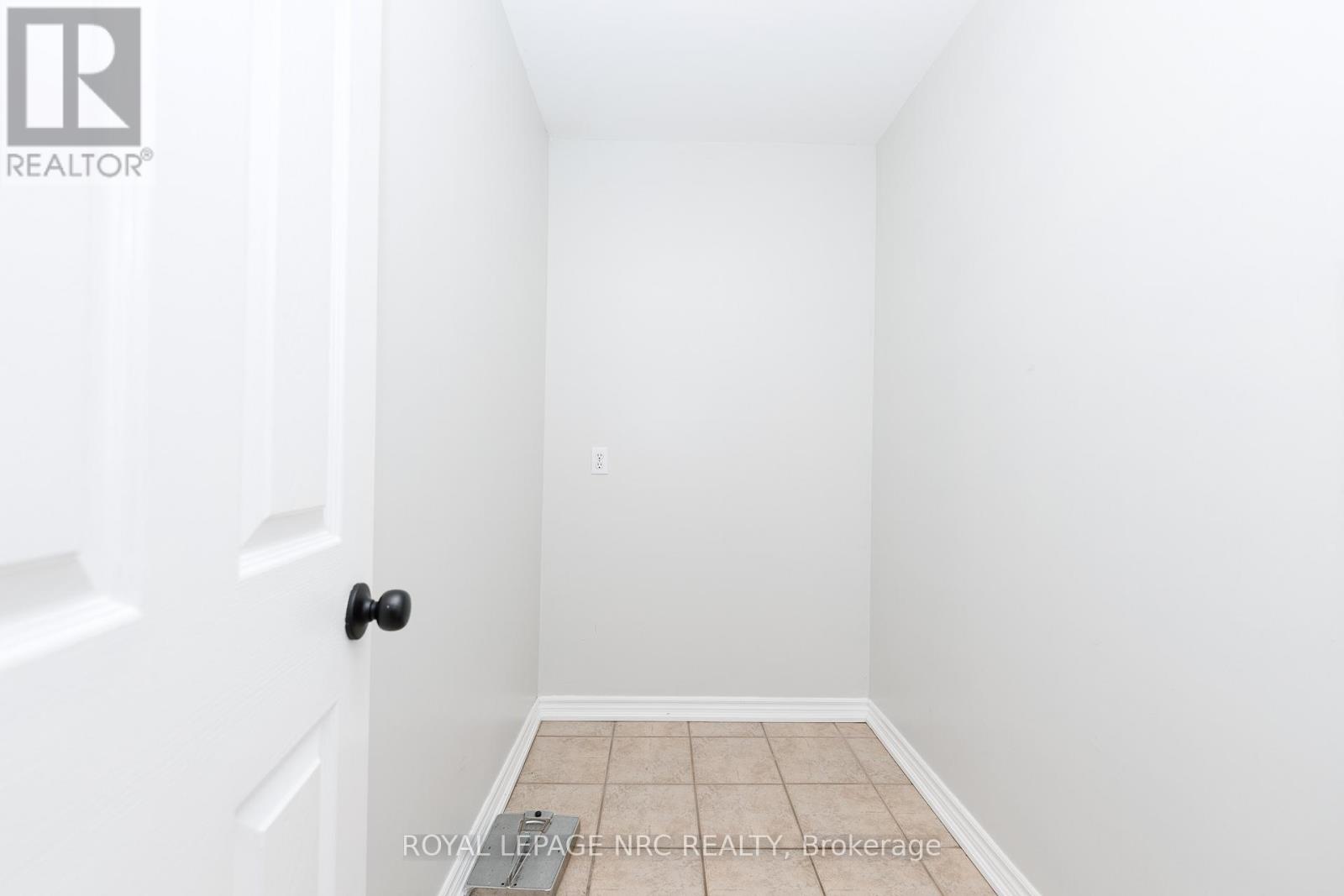 3090 DORCHESTER ROAD - 16