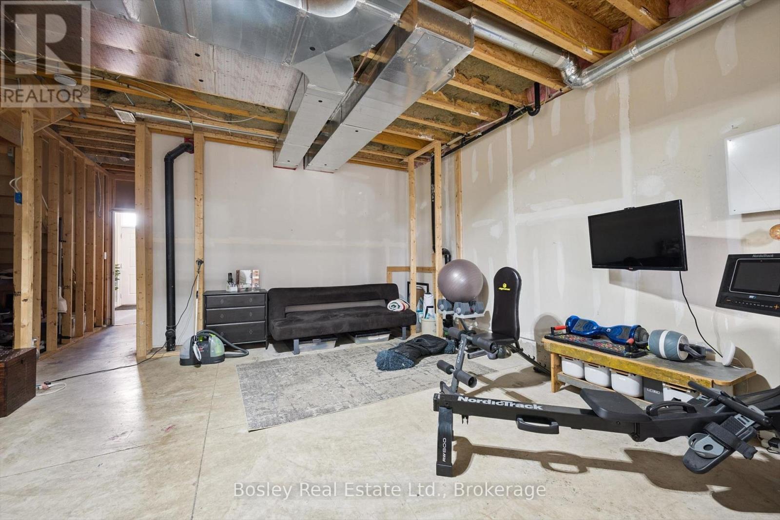 360 LOUISA STREET - Image 30