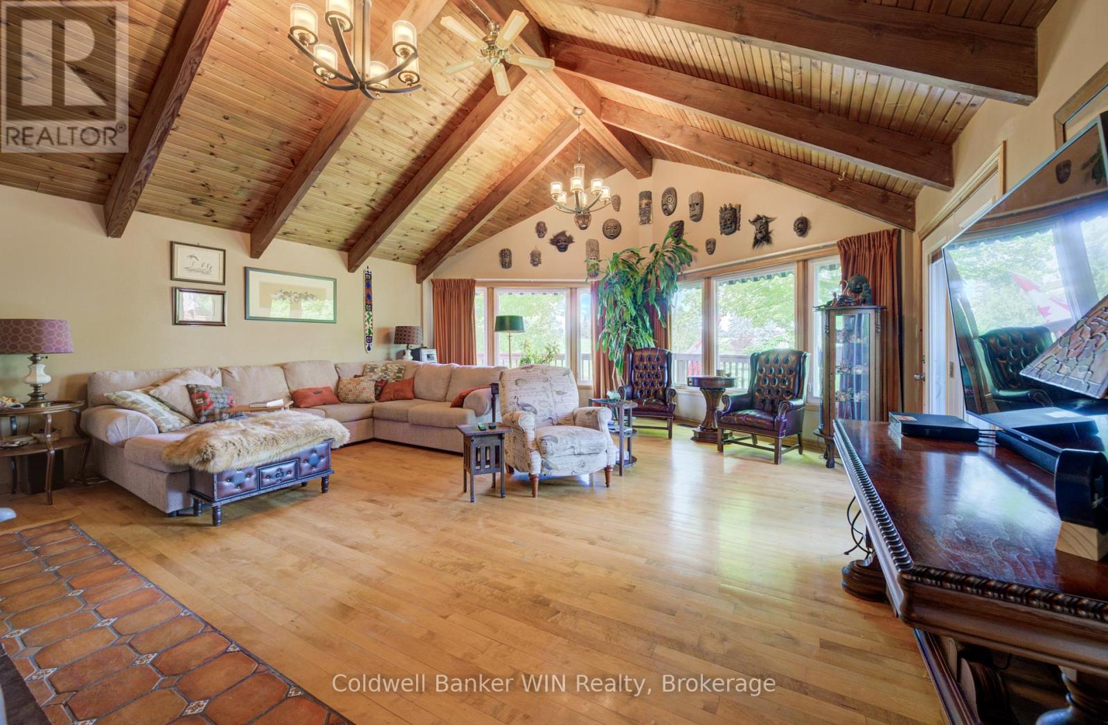 211269 BASELINE ROAD - 14