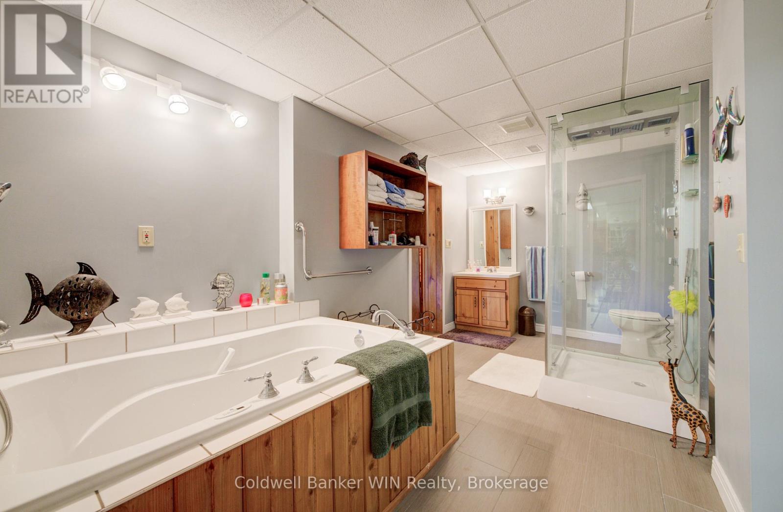 211269 BASELINE ROAD - 32