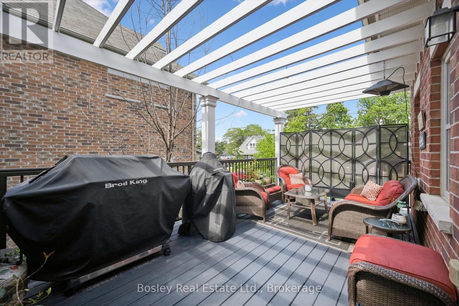 360 LOUISA STREET - Image 31