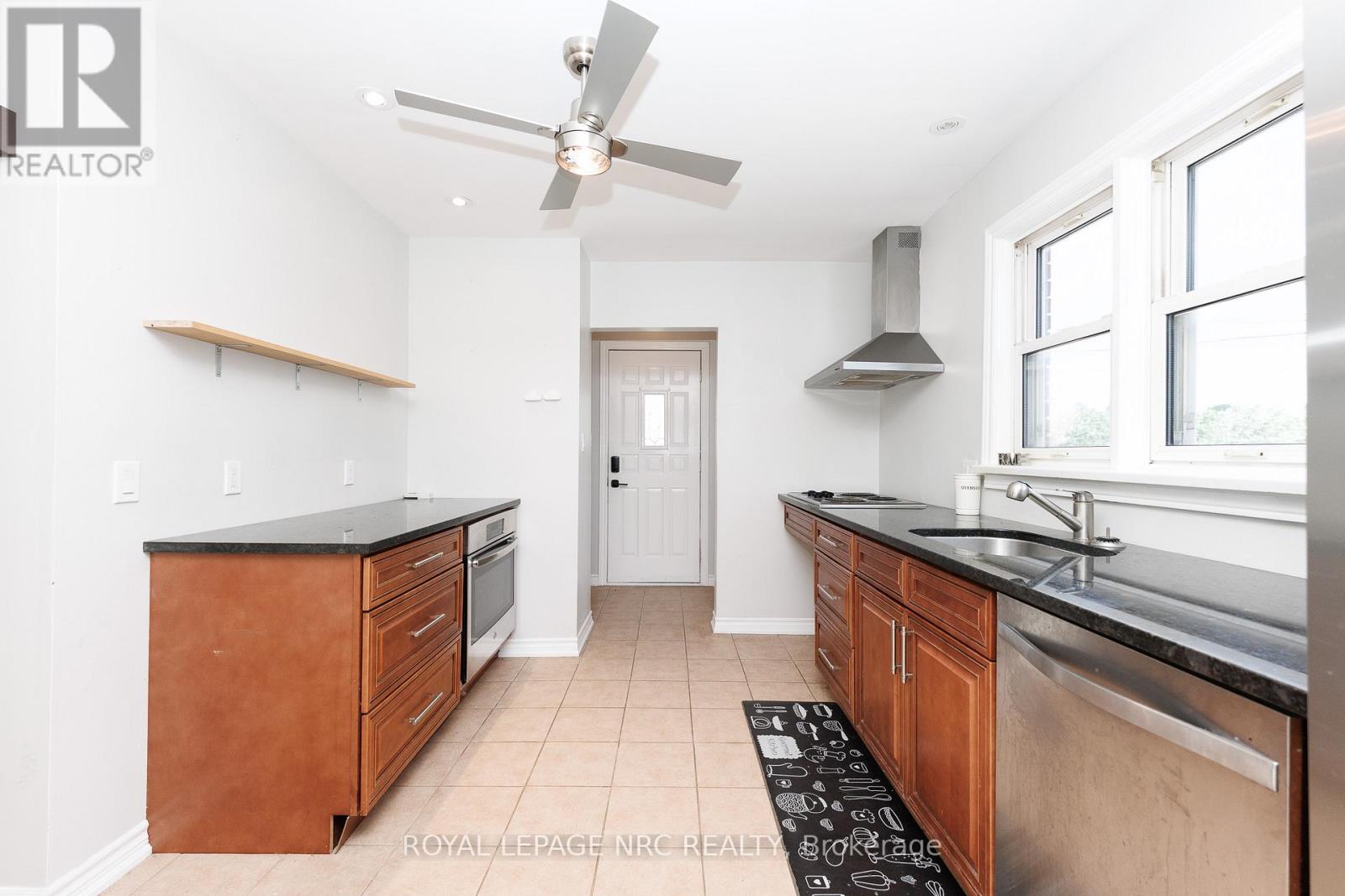 3090 DORCHESTER ROAD - 10