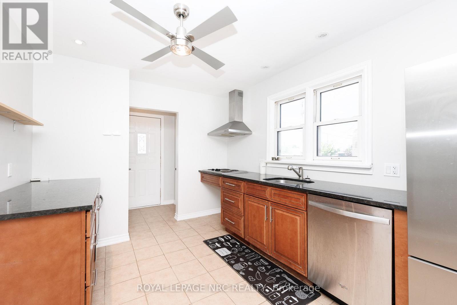 3090 DORCHESTER ROAD - 13