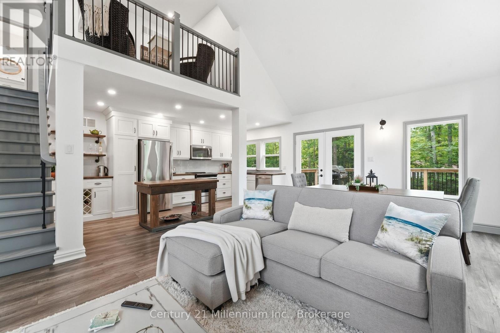 117 HEMLOCK STREET - 9