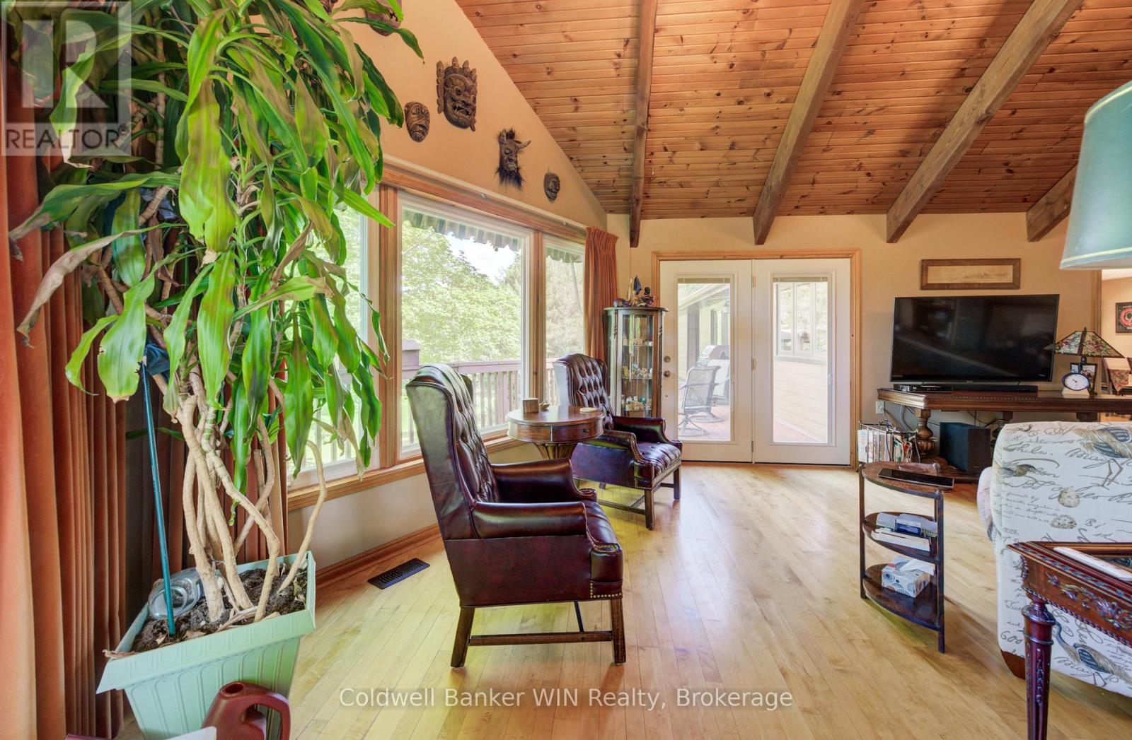 211269 BASELINE ROAD - 16