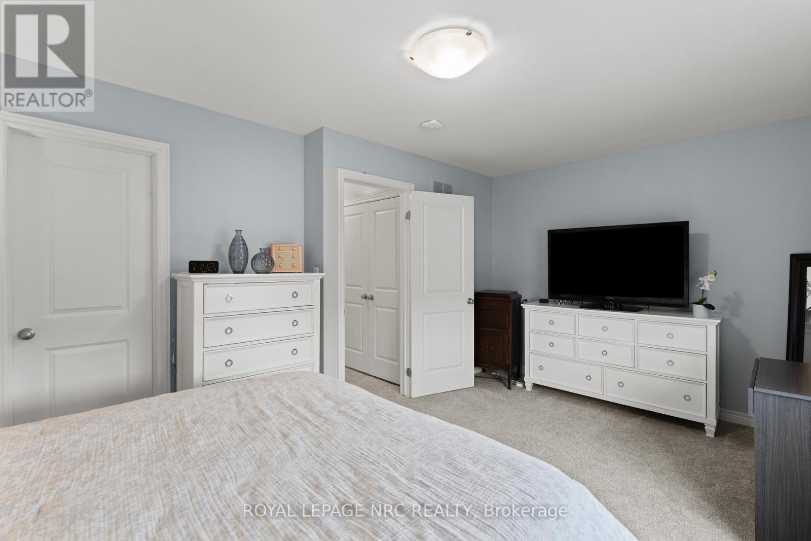 #15 377 GLANCASTER ROAD - 12