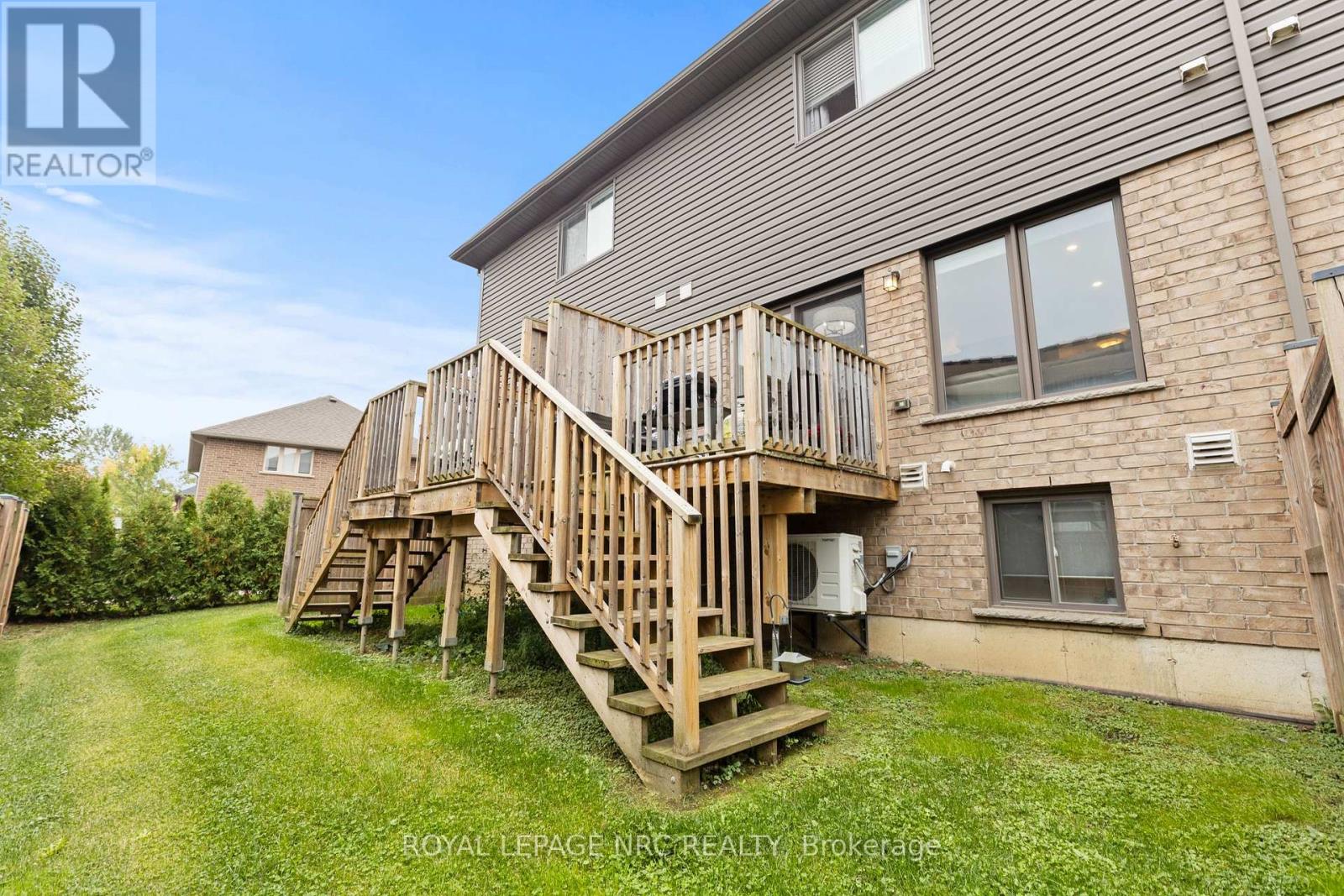 #15 377 GLANCASTER ROAD - 21